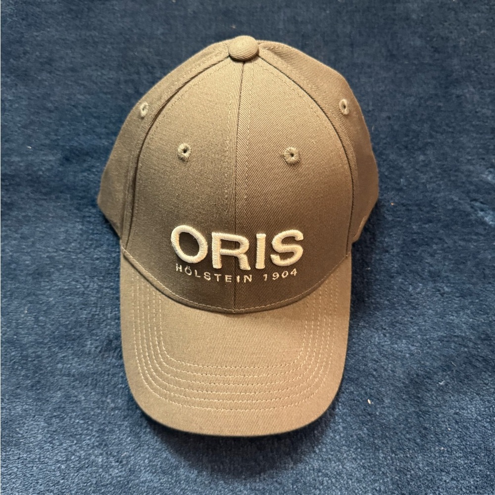 Oris Gray and Black Cap